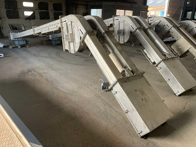 Rvs elevator - afbeelding 2 van  5