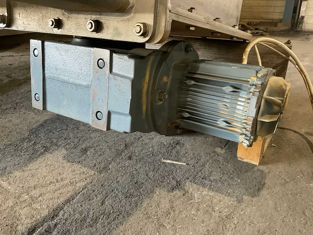 Rvs elevator - afbeelding 5 van  5