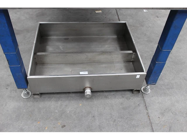 Rvs filter- / spoelbak met afmeting 92 x 74 x 26 cm. - afbeelding 1 van  2