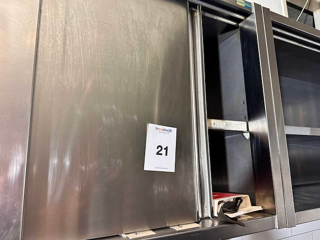 Rvs hangkast 250cm (2x) - afbeelding 3 van  3