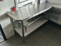 Rvs keuken werktafel (7,40 mtr) - afbeelding 1 van  17