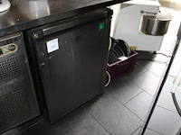 Rvs koeling framec met afmeting 60 x 70 x 84 cm. - afbeelding 1 van  2