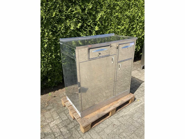 Rvs koffiemeubel - afbeelding 4 van  10