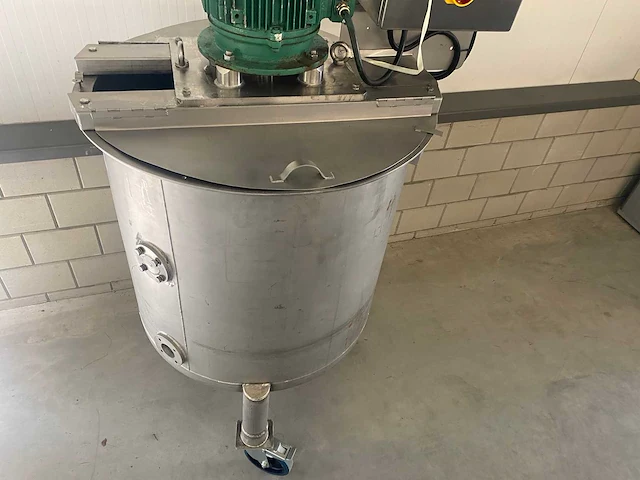 Rvs mengtank - 400 liter met homogenisator - afbeelding 4 van  7