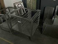 Rvs onderstellen en rvs werkblad - afbeelding 2 van  4