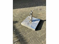 Rvs parasolvoet - afbeelding 2 van  4