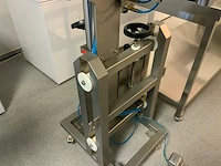 Rvs pneumatische vulmachine - afbeelding 10 van  23
