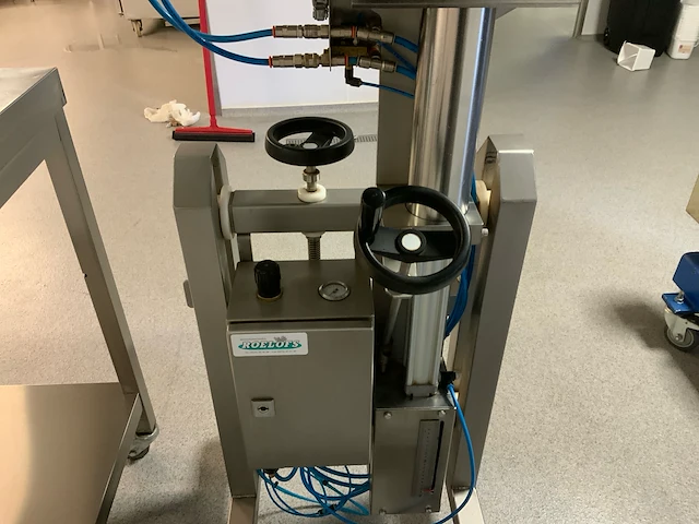 Rvs pneumatische vulmachine - afbeelding 16 van  23