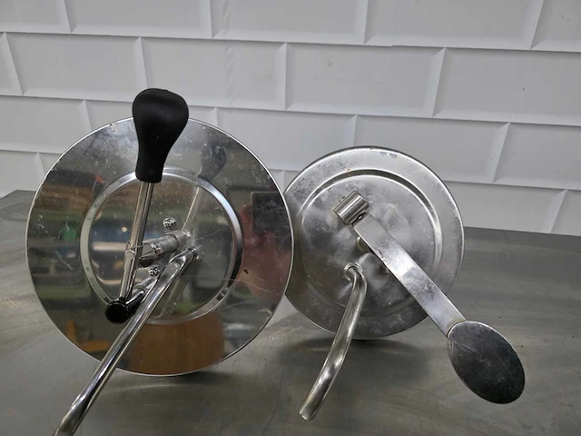 Rvs sauspomp (2x) - afbeelding 1 van  3