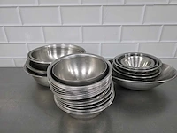 Rvs schaal (40x) - afbeelding 1 van  4