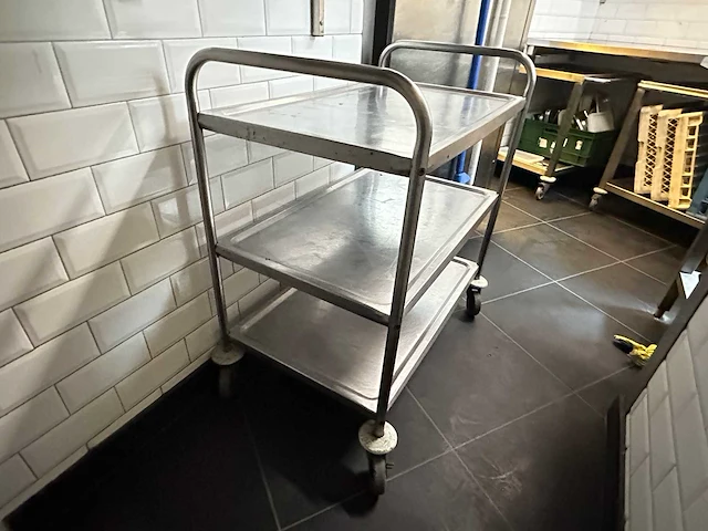 Rvs serveerwagen - afbeelding 2 van  2