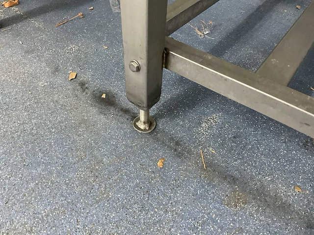 Rvs snijtafel (2x) - afbeelding 3 van  4