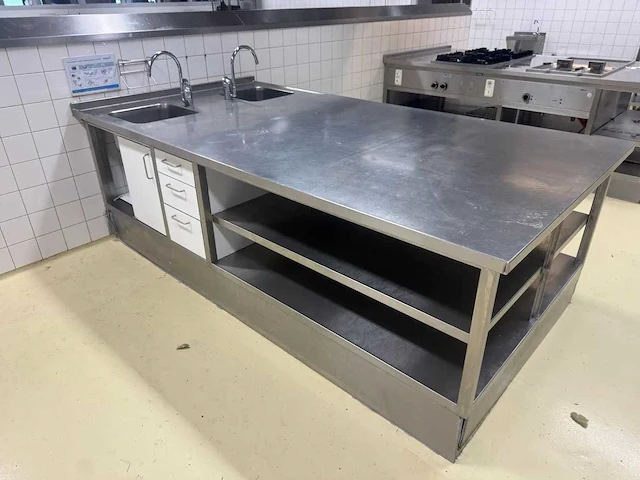 Rvs spoel- en werktafel eiland - afbeelding 6 van  8