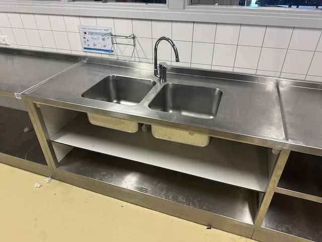 Rvs spoel- en werktafel - afbeelding 2 van  5