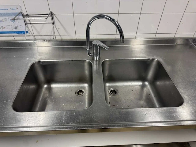 Rvs spoel- en werktafel - afbeelding 3 van  5