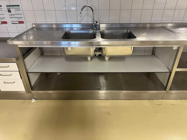 Rvs spoel- en werktafel - afbeelding 4 van  5