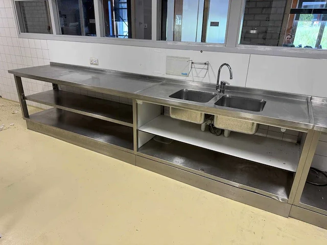 Rvs spoel- en werktafel - afbeelding 1 van  5