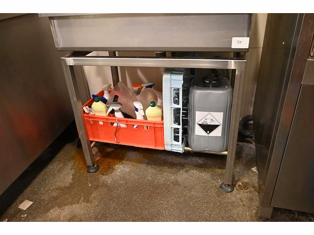 Rvs spoelbak met sproeidouche en mengkraan - afbeelding 5 van  5