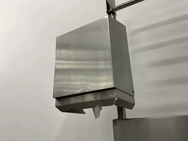 Rvs spoeltafel (125 cm) - afbeelding 7 van  9