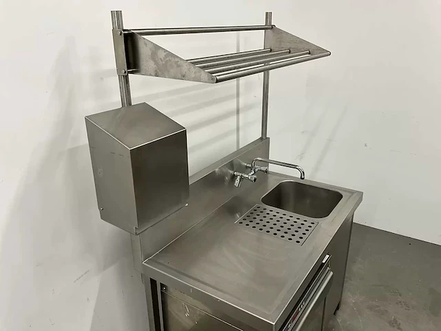 Rvs spoeltafel (125 cm) - afbeelding 8 van  9