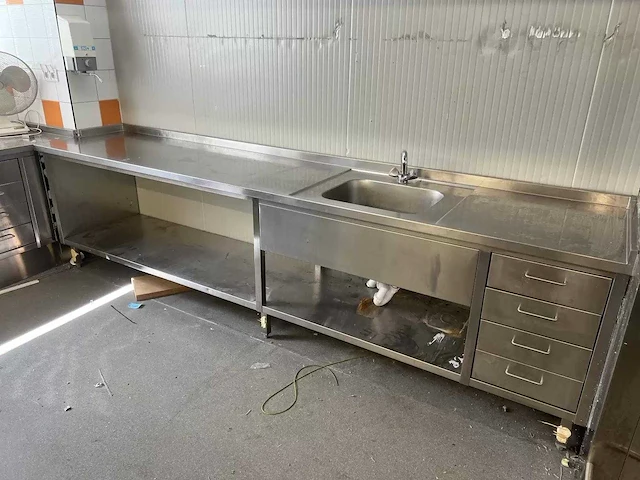 Rvs spoeltafel (gedemonteerd) - afbeelding 1 van  5