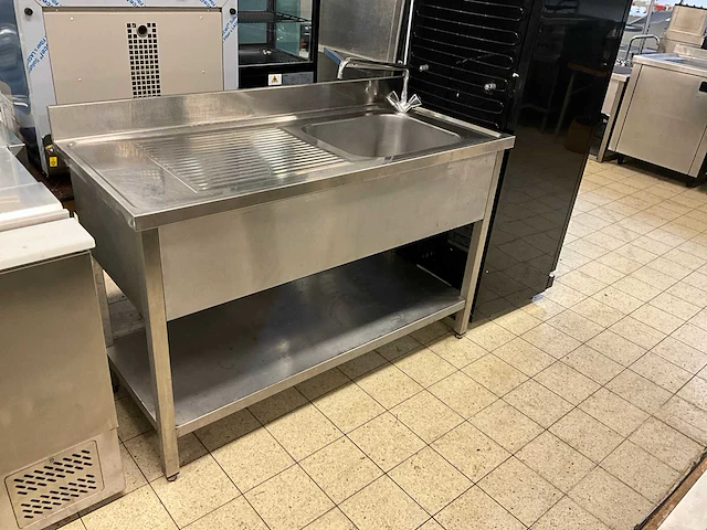 Rvs spoeltafel - afbeelding 1 van  7