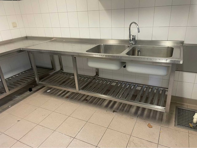 Rvs spoeltafel - afbeelding 2 van  9