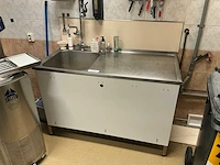 Rvs spoeltafel - afbeelding 1 van  5