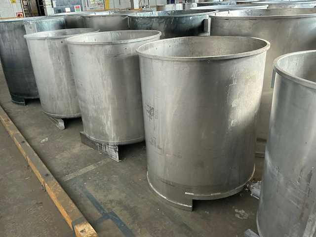 Rvs tank (4x) - afbeelding 1 van  11