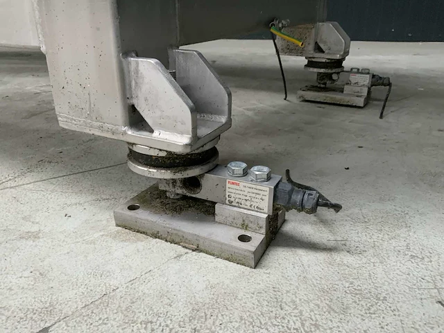 Rvs trilgoot op frame - afbeelding 11 van  11