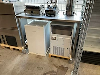 Rvs verrijdbare werktafel - afbeelding 1 van  2