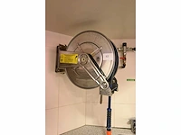 Rvs wandhaspel met spuitpistool - afbeelding 3 van  4