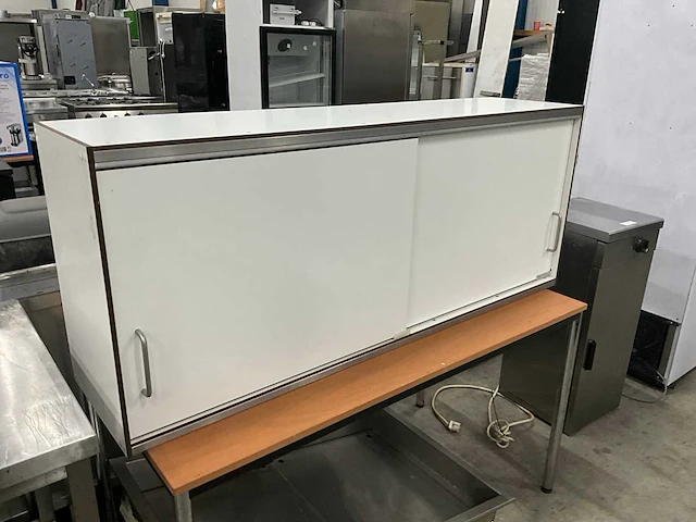 Rvs wandkast - afbeelding 1 van  5