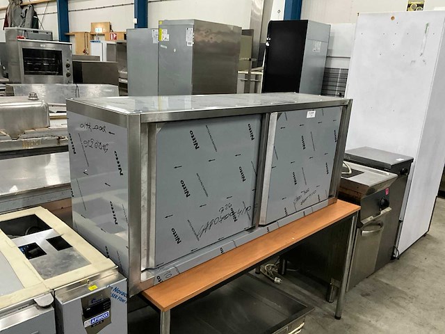 Rvs wandkast - afbeelding 1 van  8