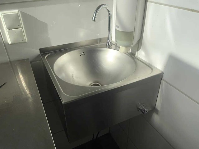 Rvs wasbak - afbeelding 1 van  4