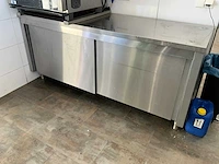 Rvs werkbank met schuifdeuren - afbeelding 1 van  5
