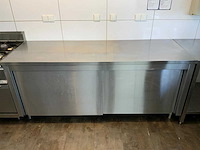 Rvs werkbank met schuifdeuren - afbeelding 2 van  5