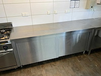 Rvs werkbank met schuifdeuren - afbeelding 3 van  5