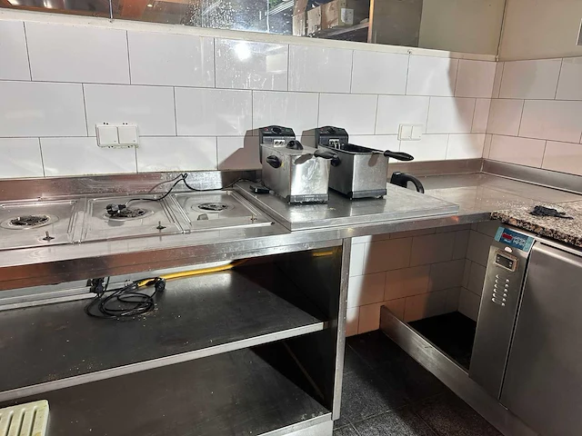 Rvs werktafel compleet 400cm - afbeelding 2 van  3