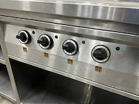 Rvs werktafel met kookplaat - afbeelding 4 van  7