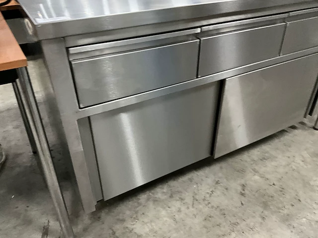 Rvs werktafel met onderkast - afbeelding 4 van  6