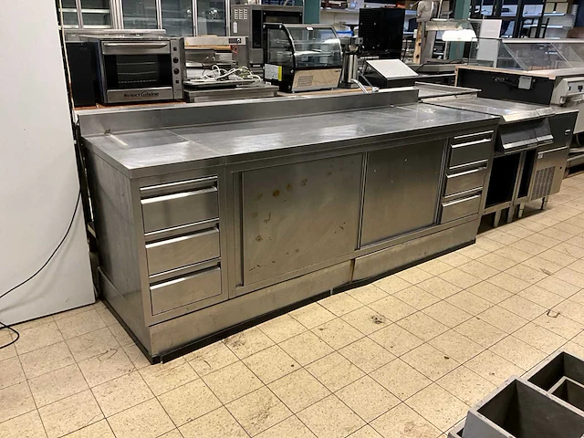 Rvs werktafel met onderkast - afbeelding 2 van  9