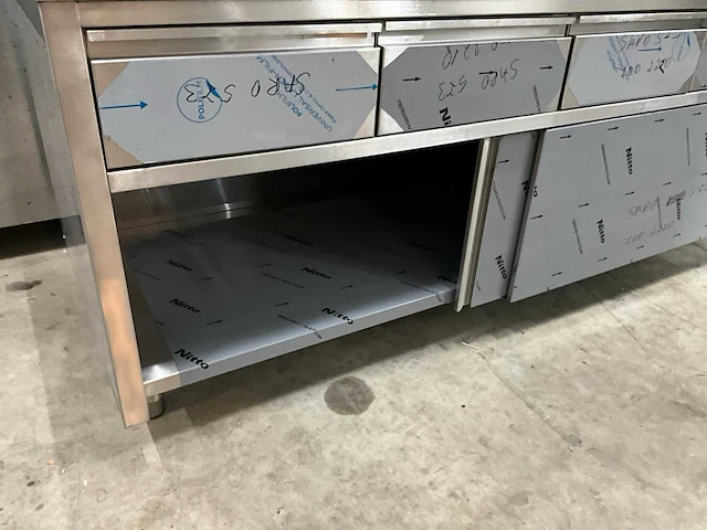 Rvs werktafel met onderkast - afbeelding 5 van  6