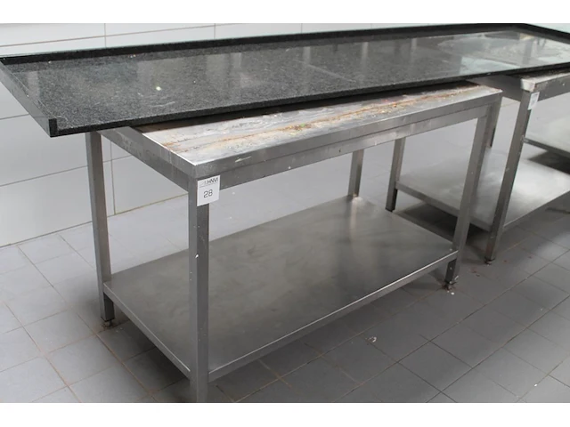 Rvs werktafel met onderplateau. afmeting 140 x 70 x 91 cm. - afbeelding 1 van  1
