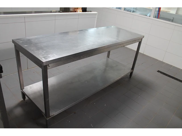 Rvs werktafel met onderplateau. afmeting 200 x 70 x 91 cm. - afbeelding 1 van  3