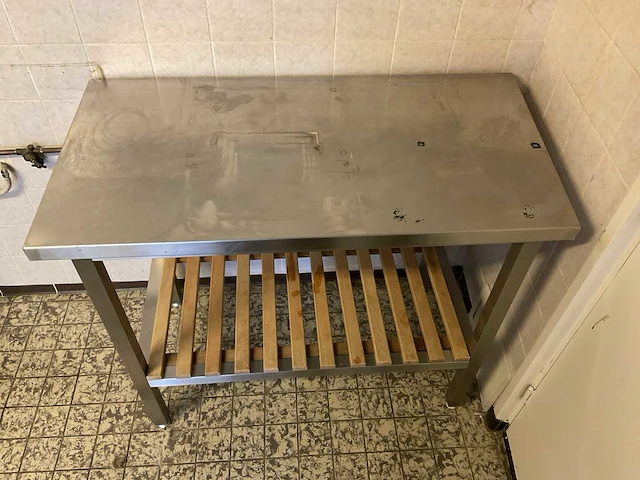 Rvs werktafel met onderschap - afbeelding 3 van  4