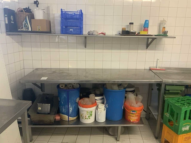 Rvs werktafel met schappen (2x) - afbeelding 1 van  5