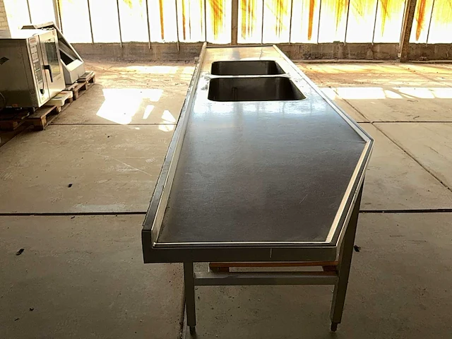 Rvs werktafel met spoelbakken - afbeelding 5 van  8