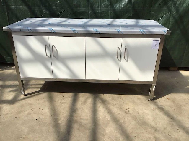 Rvs werktafel met trespa kasten - afbeelding 1 van  6
