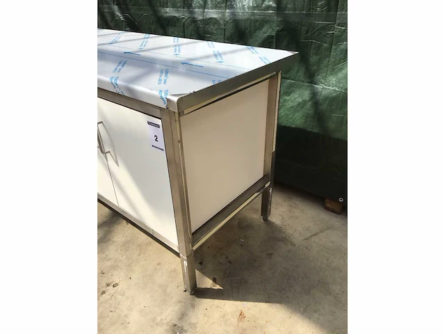 Rvs werktafel met trespa kasten - afbeelding 3 van  6